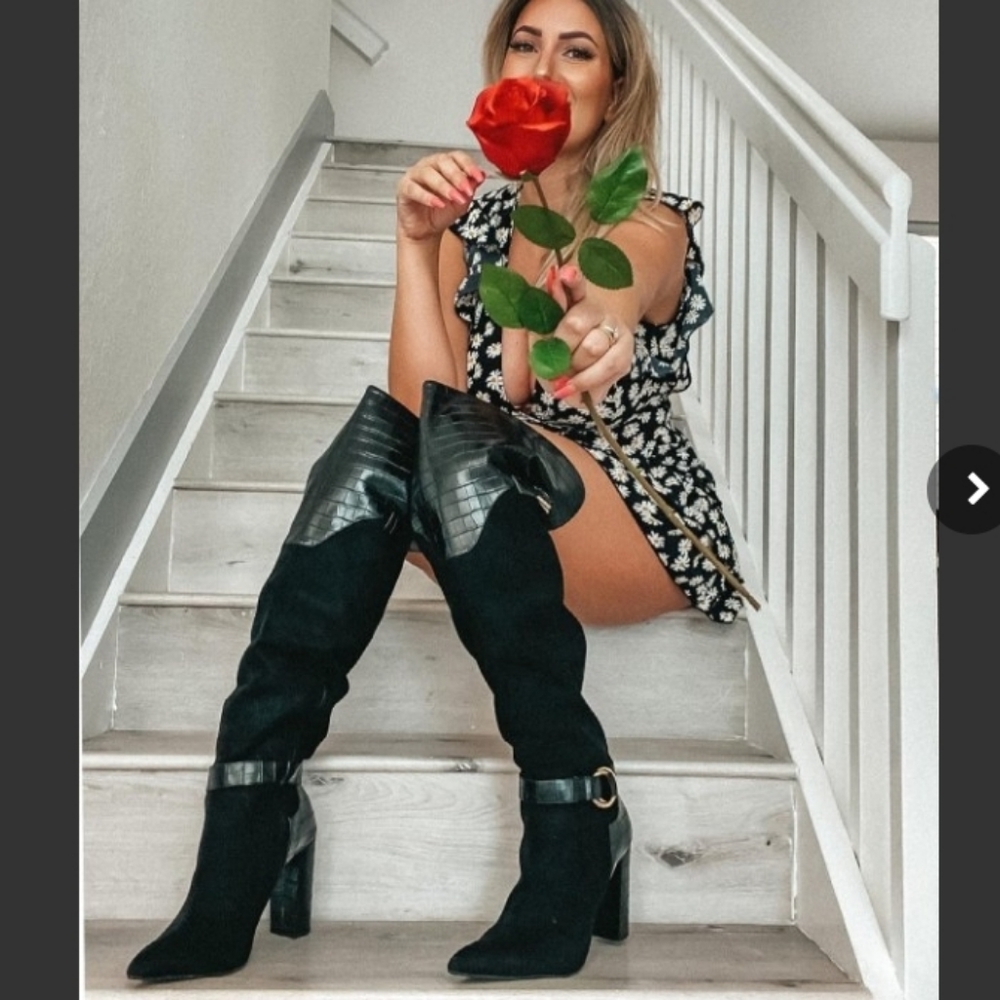 ❤ NEW ❤ Sexy Black Block Heel Boot Over the Knee Zipper Closure. Winter & Fall.